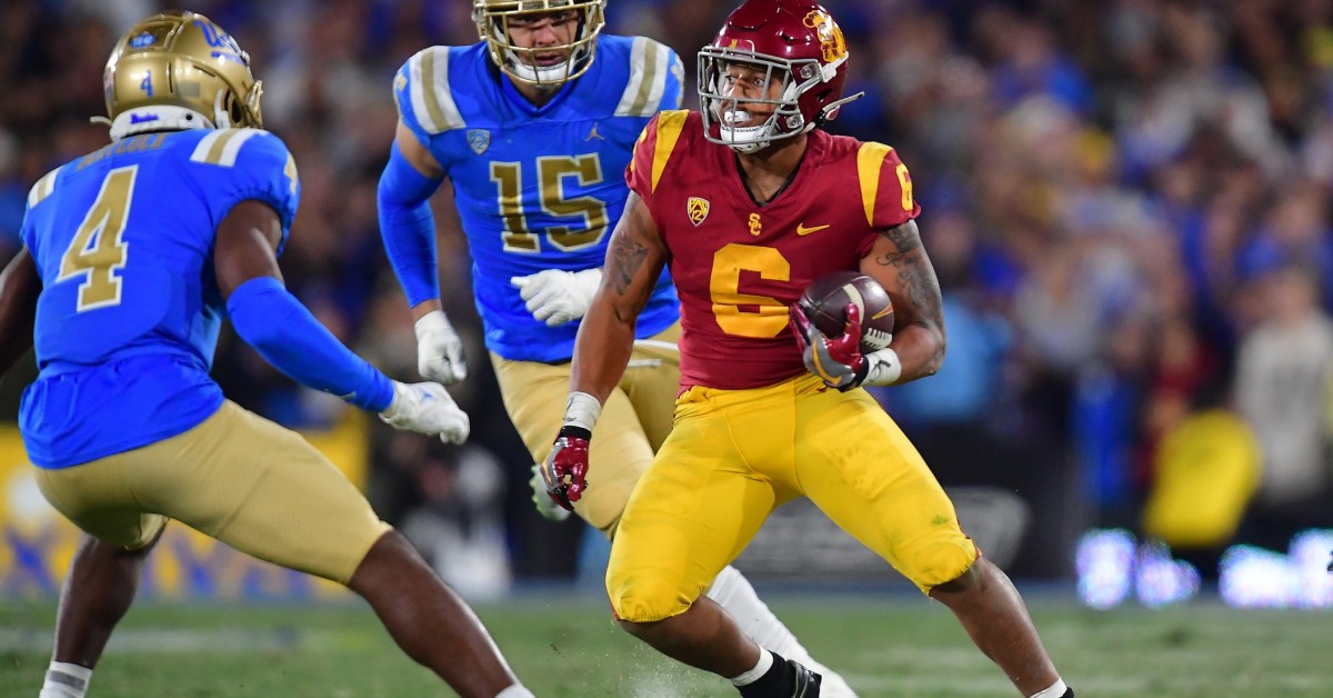 AP Top 25: USC climbs to highest spot in media poll in five years after UCLA win